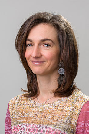 Mgr. Zuzana Bartošová